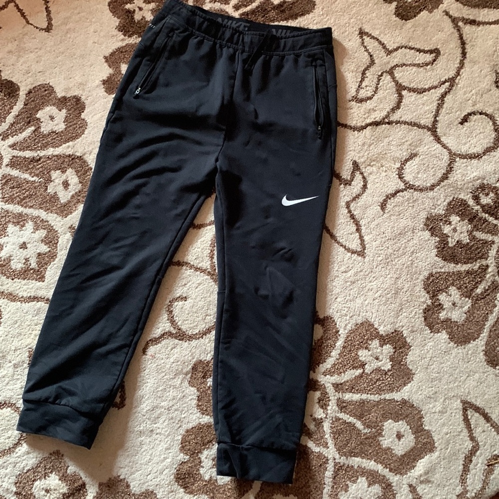 Nike Youth joggers XL